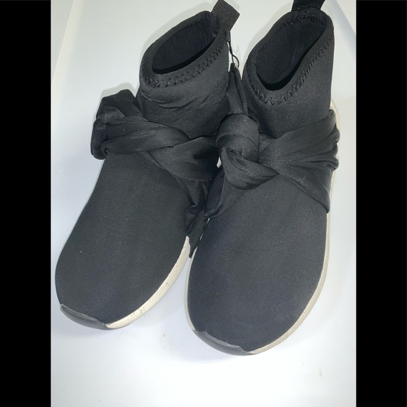 Zara girls sneakers with bow size 36 ages 10/11 - Picture 1 of 5